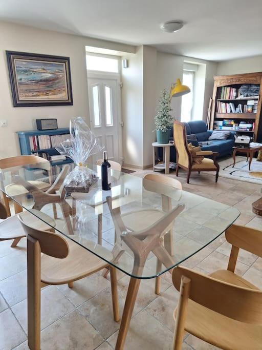 Maison Familiale Bretonne A 2 Pas De La Mer Et Des Commerces Carantec Extérieur photo
